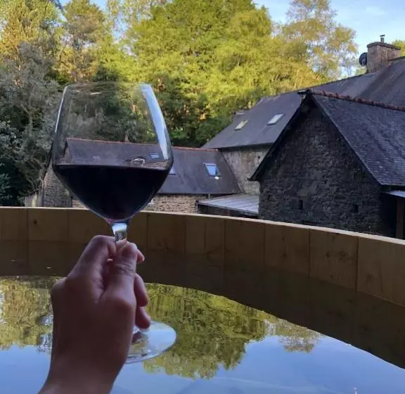 Aamiaismajoitus (B&B) Le Vieux Moulin