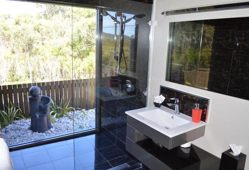 Bed and Breakfast Rocky Cape Retreat