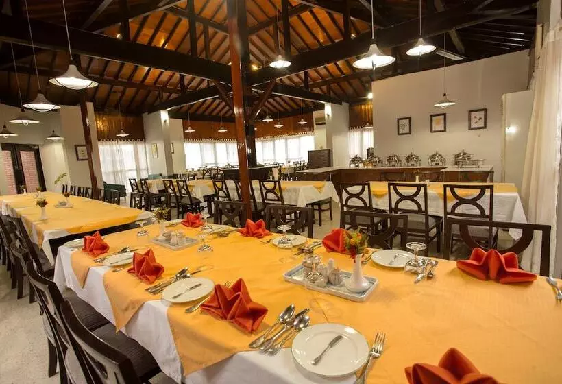 هتل Hokke Lumbini