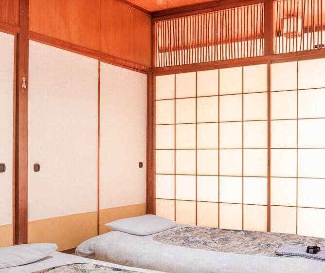 هتل Hokke Lumbini