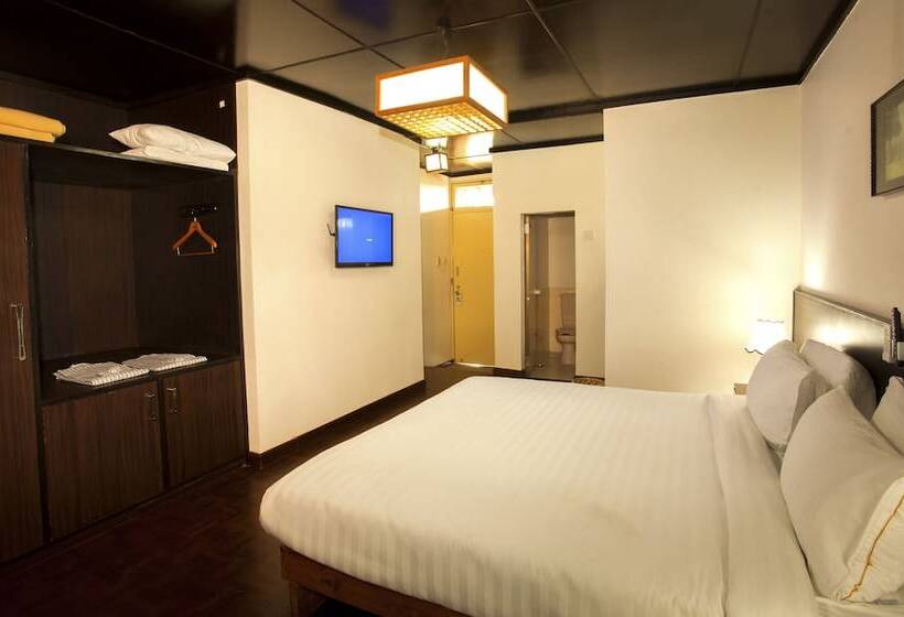 هتل Hokke Lumbini