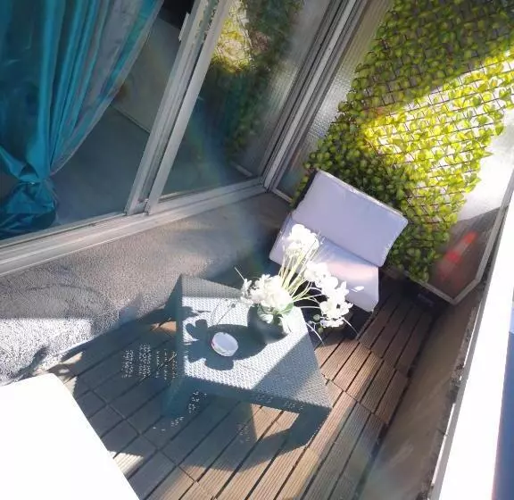 Hotelli Léman Holidays   Appartement Hyper Centre