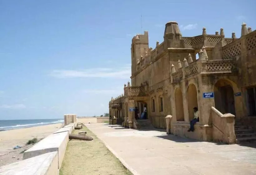 Hotelli Nippon Palace