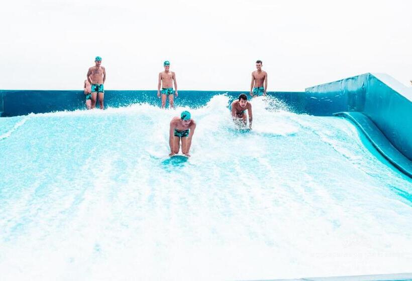 ホテル Prince Manor Resort