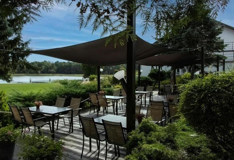 호텔 Star Dadaj Resort & Spa