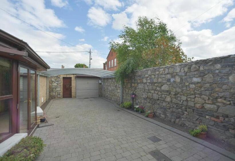 ペンション Haddington Place