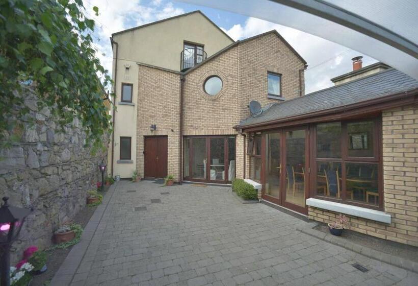 ペンション Haddington Place