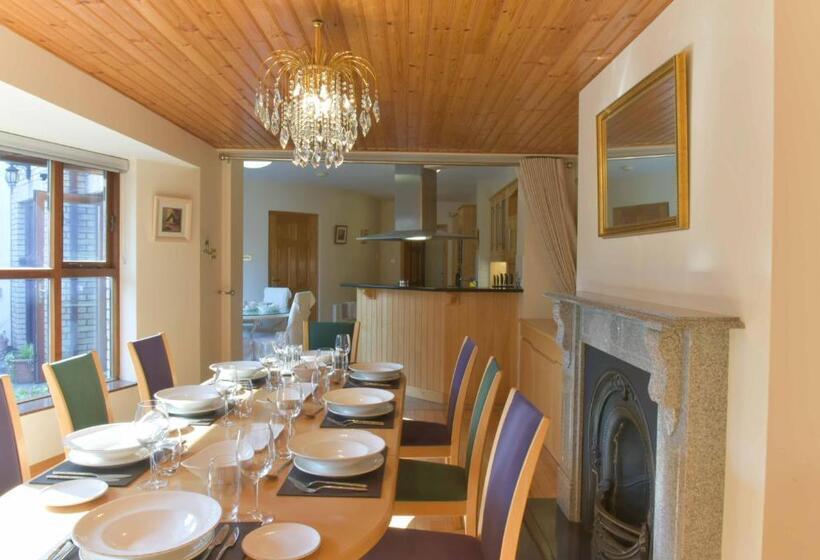 ペンション Haddington Place