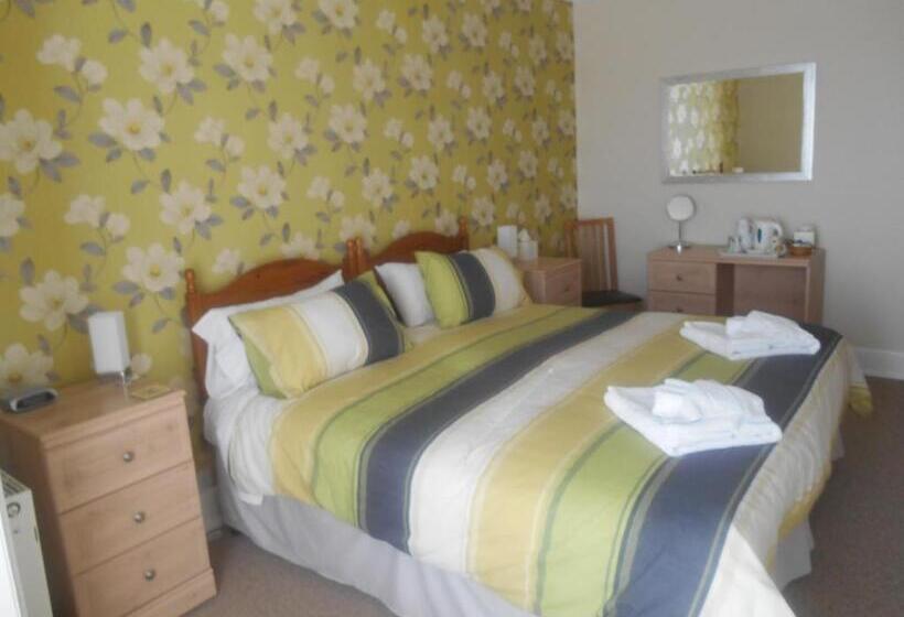 ペンション Hayes Barton