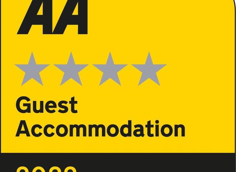 ペンション Hayes Barton