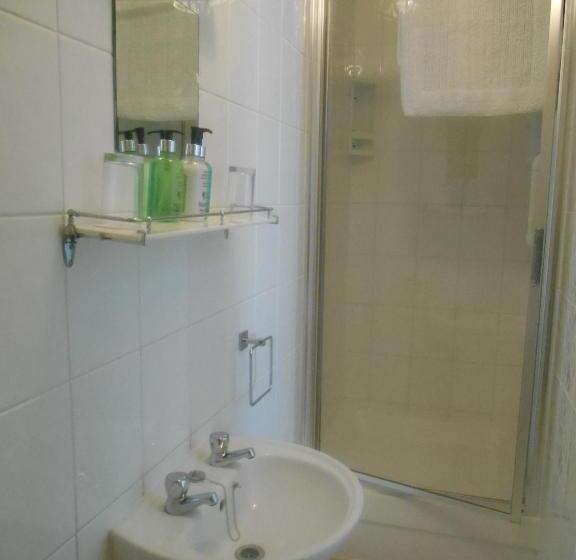 ペンション Hayes Barton