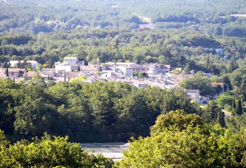 بنسيون La Bugadière