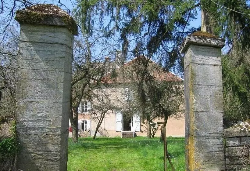 ペンション Le Relais Du Passe Heures