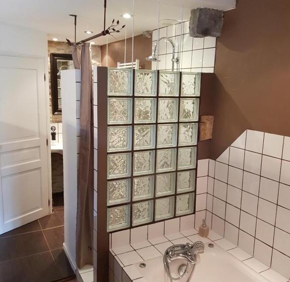 פנסיון Maison D Eusébia