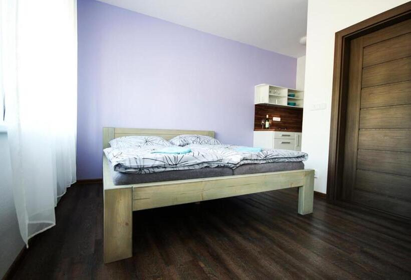 펜션 Penzion Kanon