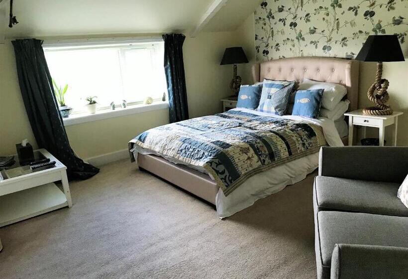 פנסיון Salmon Landings