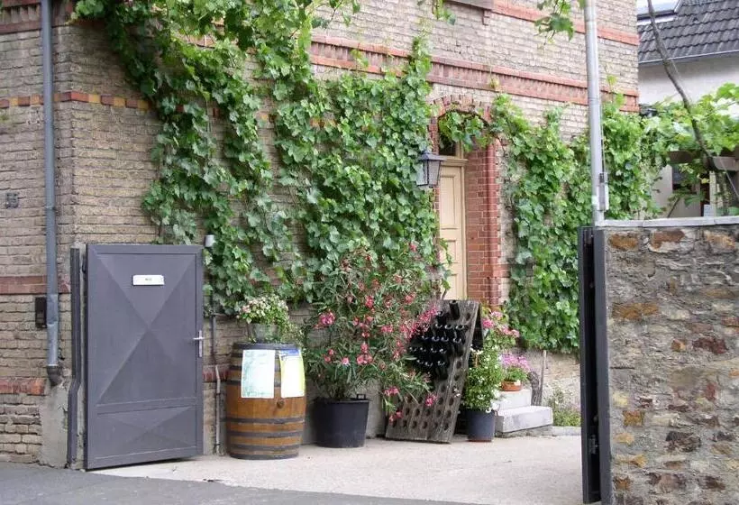 Majatalo Weingut & Gästehaus Engelmann Schlepper