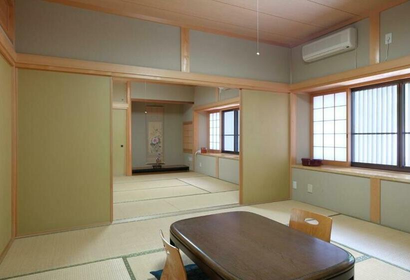 Ryori Ryokan Maehira