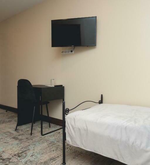 تختخواب و صبحانه Branša