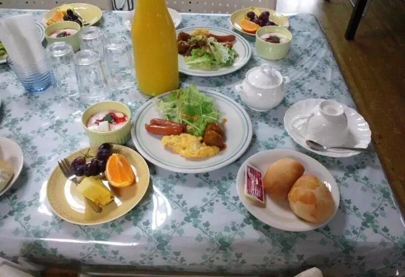تختخواب و صبحانه Resort Inn Sakanoshita