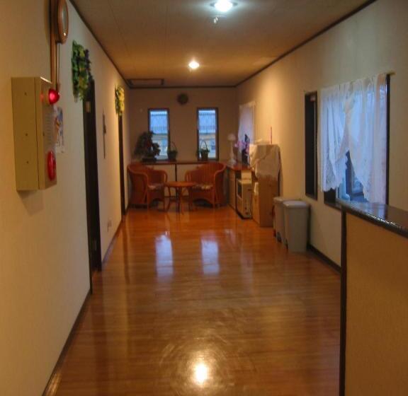 צימר Resort Inn Sakanoshita