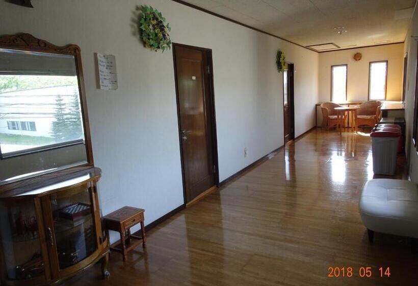 צימר Resort Inn Sakanoshita