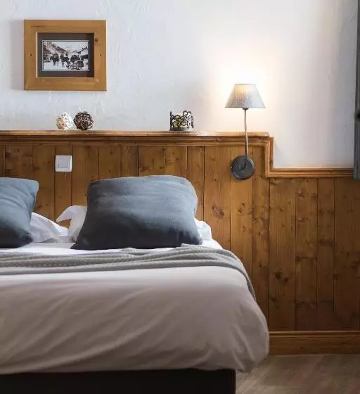 Cgh Résidences & Spas Les Chalets Du Soleil Authentiques