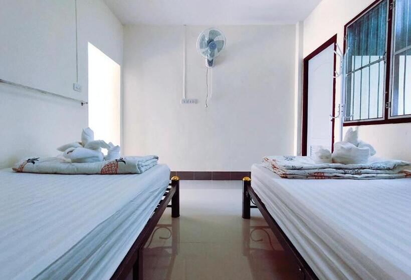 Hotel ทองอุไร โฮมสเตย์