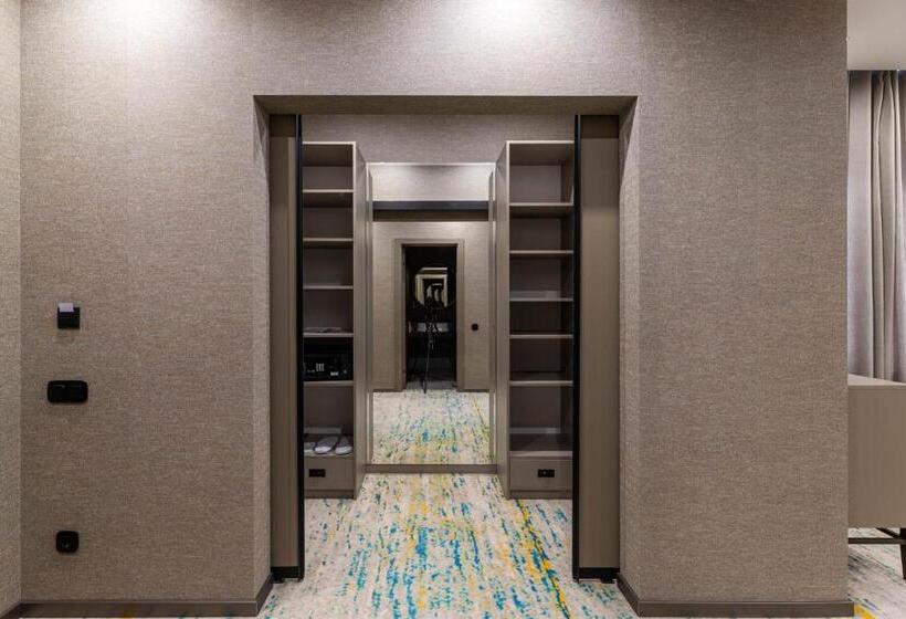 هتل Crona Spa Karpaty