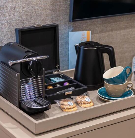 هتل Crona Spa Karpaty