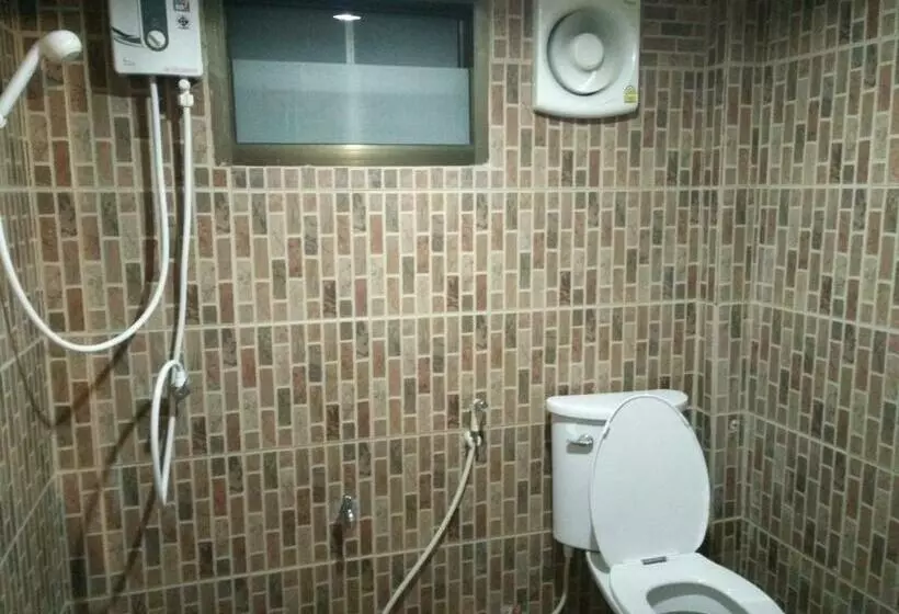 Majatalo ต้งโฮมหละปูน ณ ตูบคำ