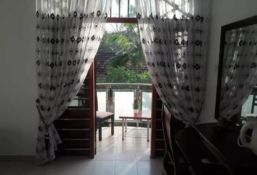 Aamiaismajoitus (B&B) Dedunu Home Bentota