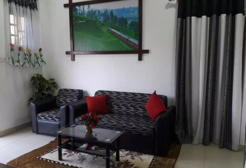 Aamiaismajoitus (B&B) Dedunu Home Bentota