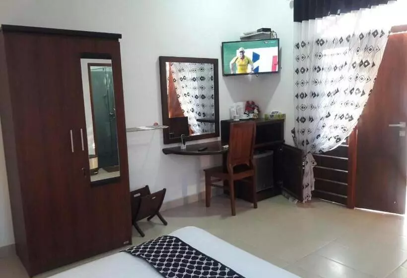 Aamiaismajoitus (B&B) Dedunu Home Bentota