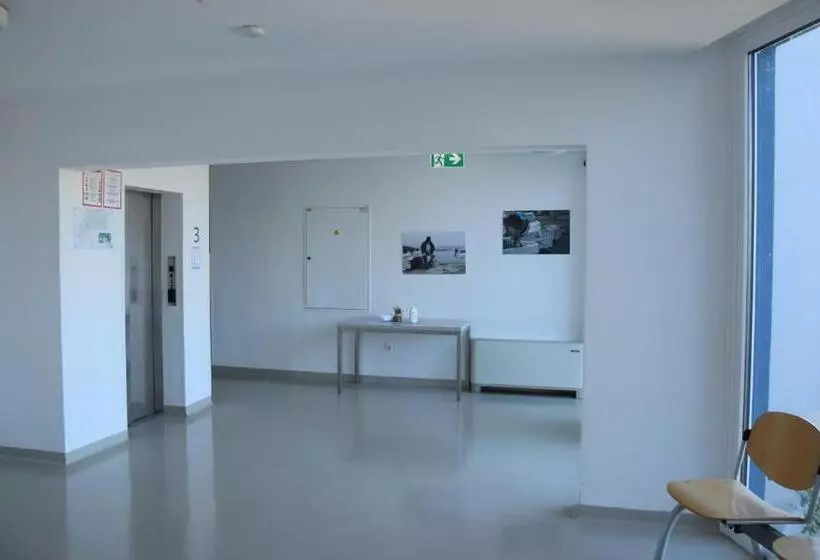 Dijaški Dom Portorož, Hostel
