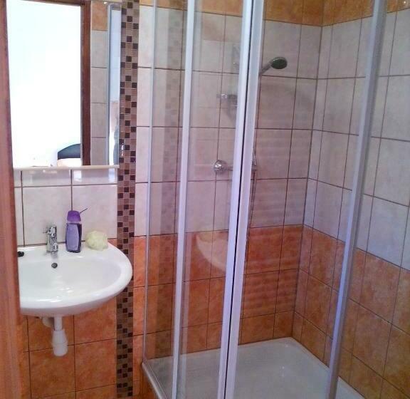 펜션 Kőhíd Vendégház