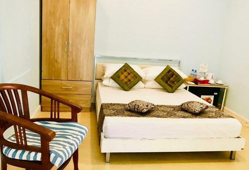 پانسیون Treasure Island Lodge