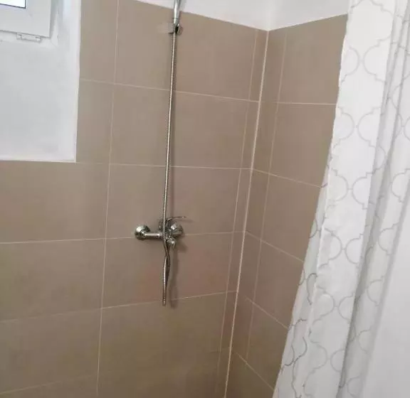 ペンション Vila Happy