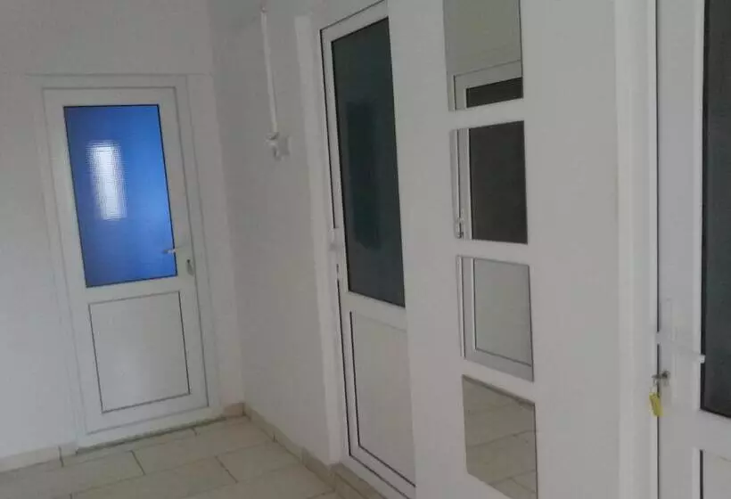 ペンション Vila Happy