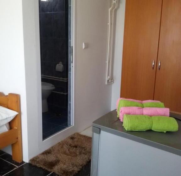 بنسيون Vila Happy