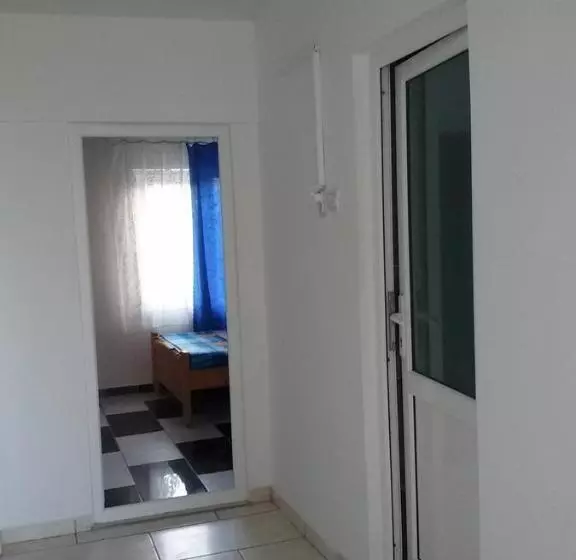 ペンション Vila Happy