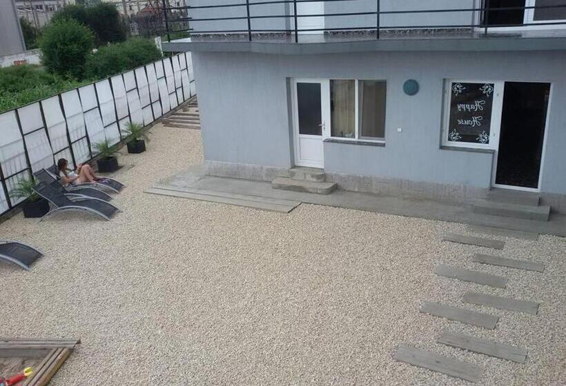 بنسيون Vila Happy