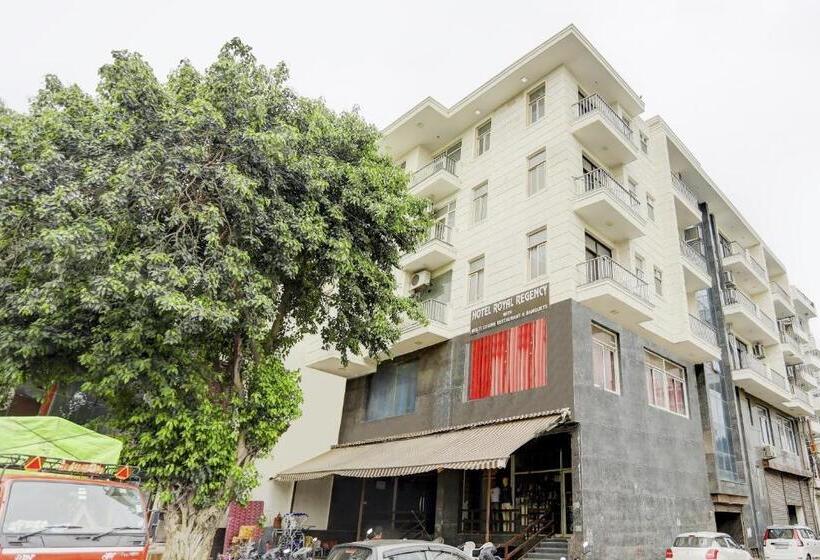 Townhouse Hotel Rivasa Regency