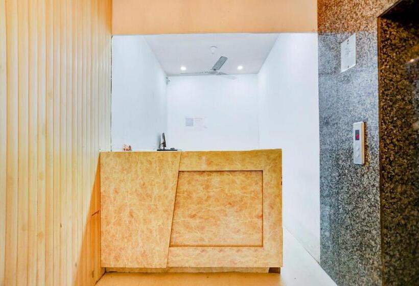 Townhouse Hotel Rivasa Regency