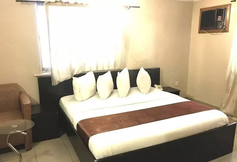 هتل Eapartments