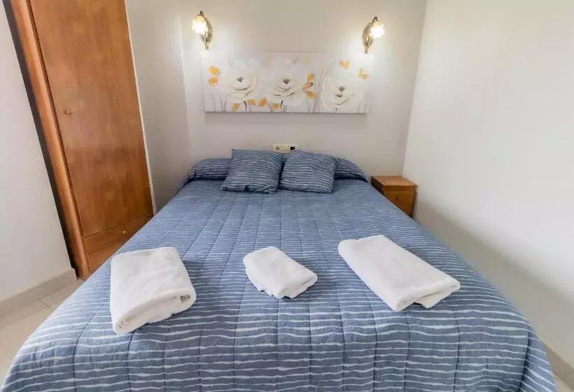 هتل Hostal  Restaurante La Buena Villa By Vivere Stays