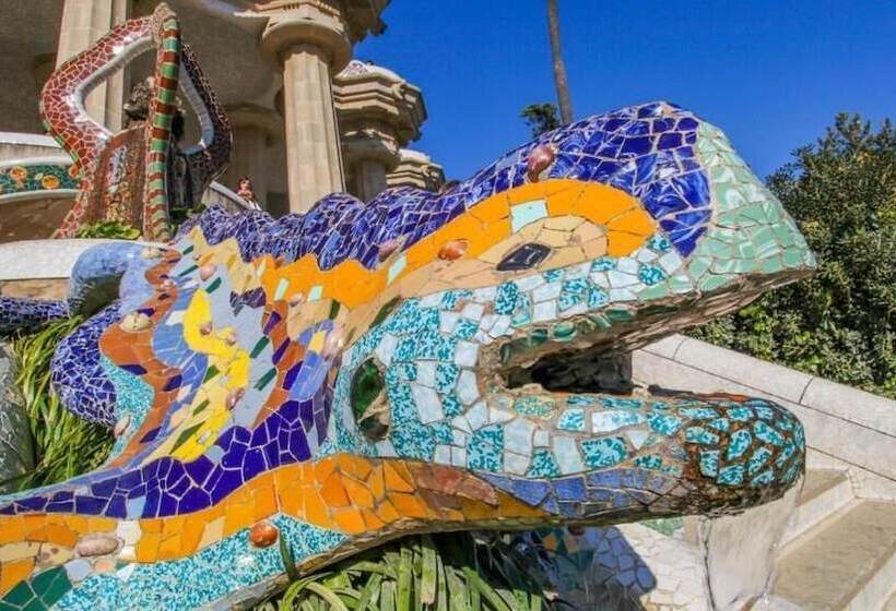 Отель La Bodega Suites