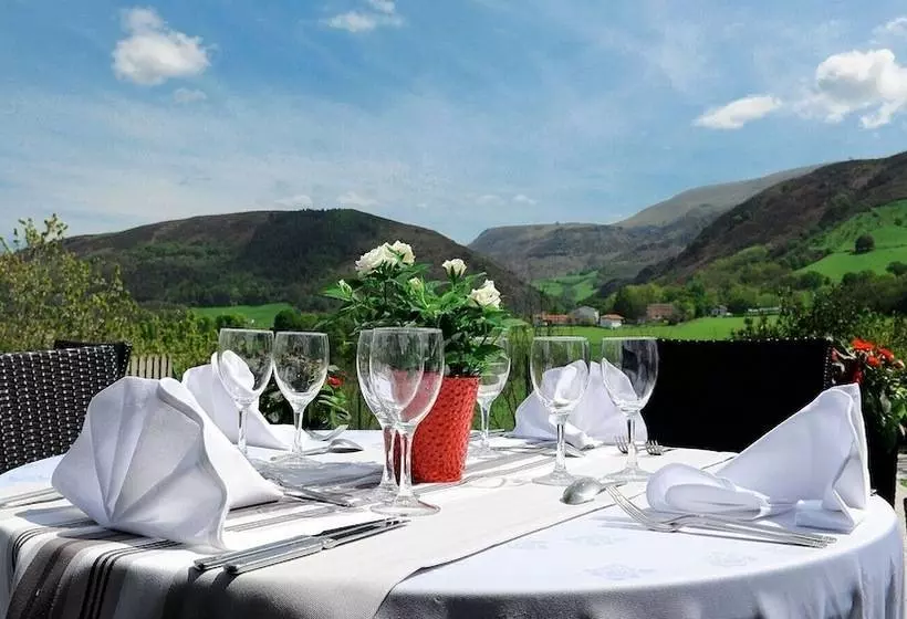 Hotelli Maison Bonnet Itxassou