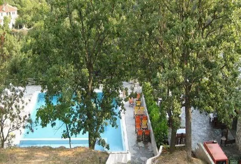 Hotelli Pool Bar Tsigoura