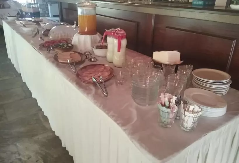 Hotelli Pool Bar Tsigoura